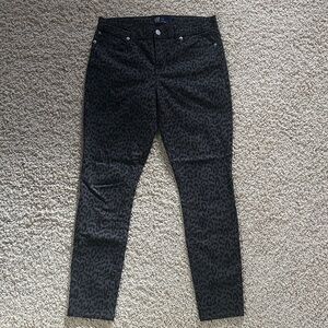 GAP Charcoal Leopard Print Leggings